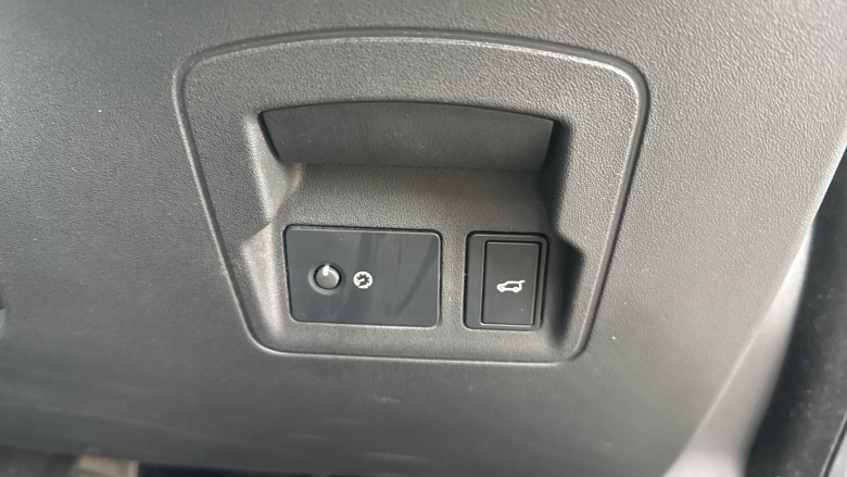 Land Rover Range Rover Velar 2.0 D200 Edition 5dr Auto Diesel Estate